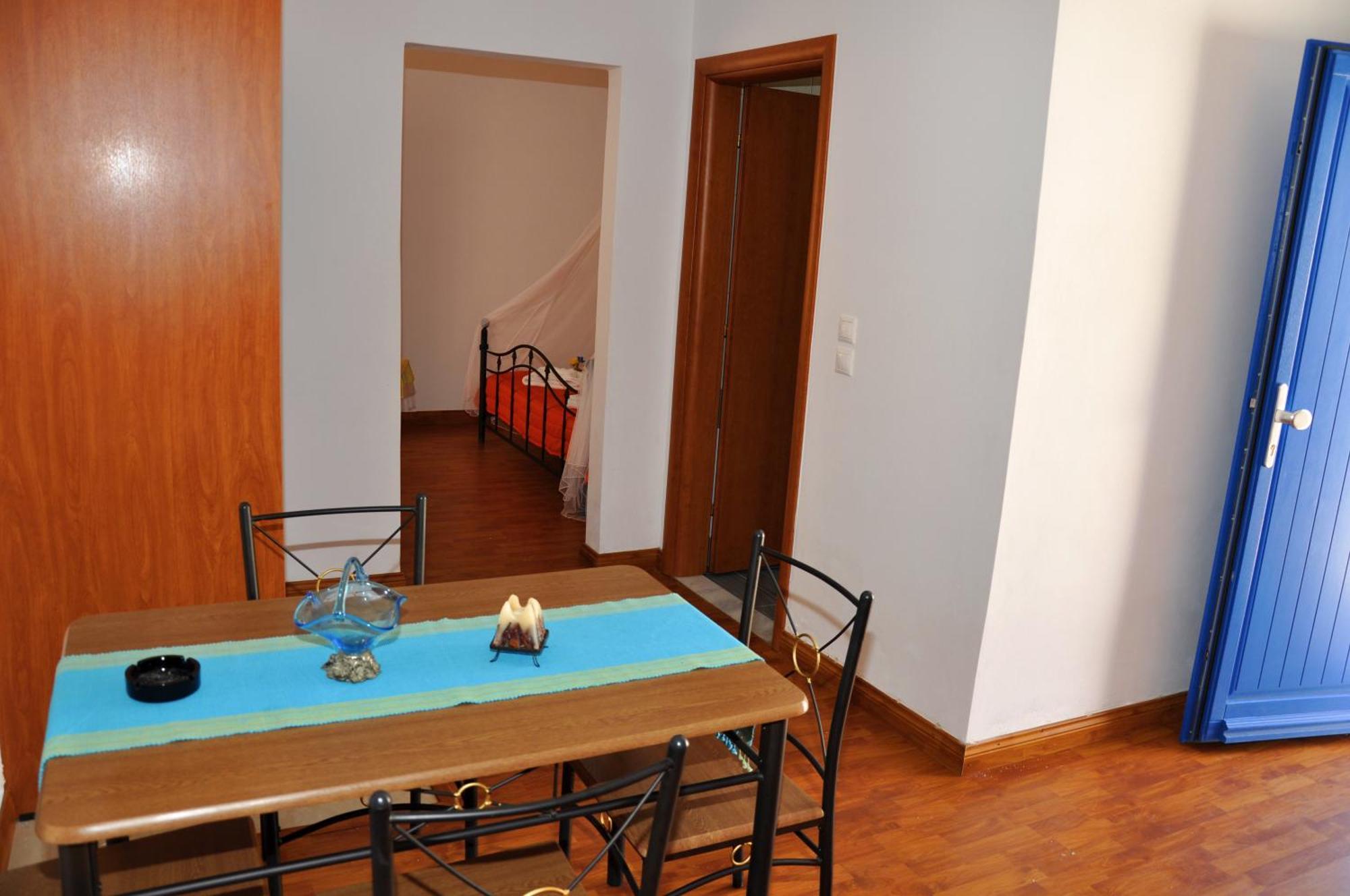 Ellibay Aparthotel Livadia  Buitenkant foto