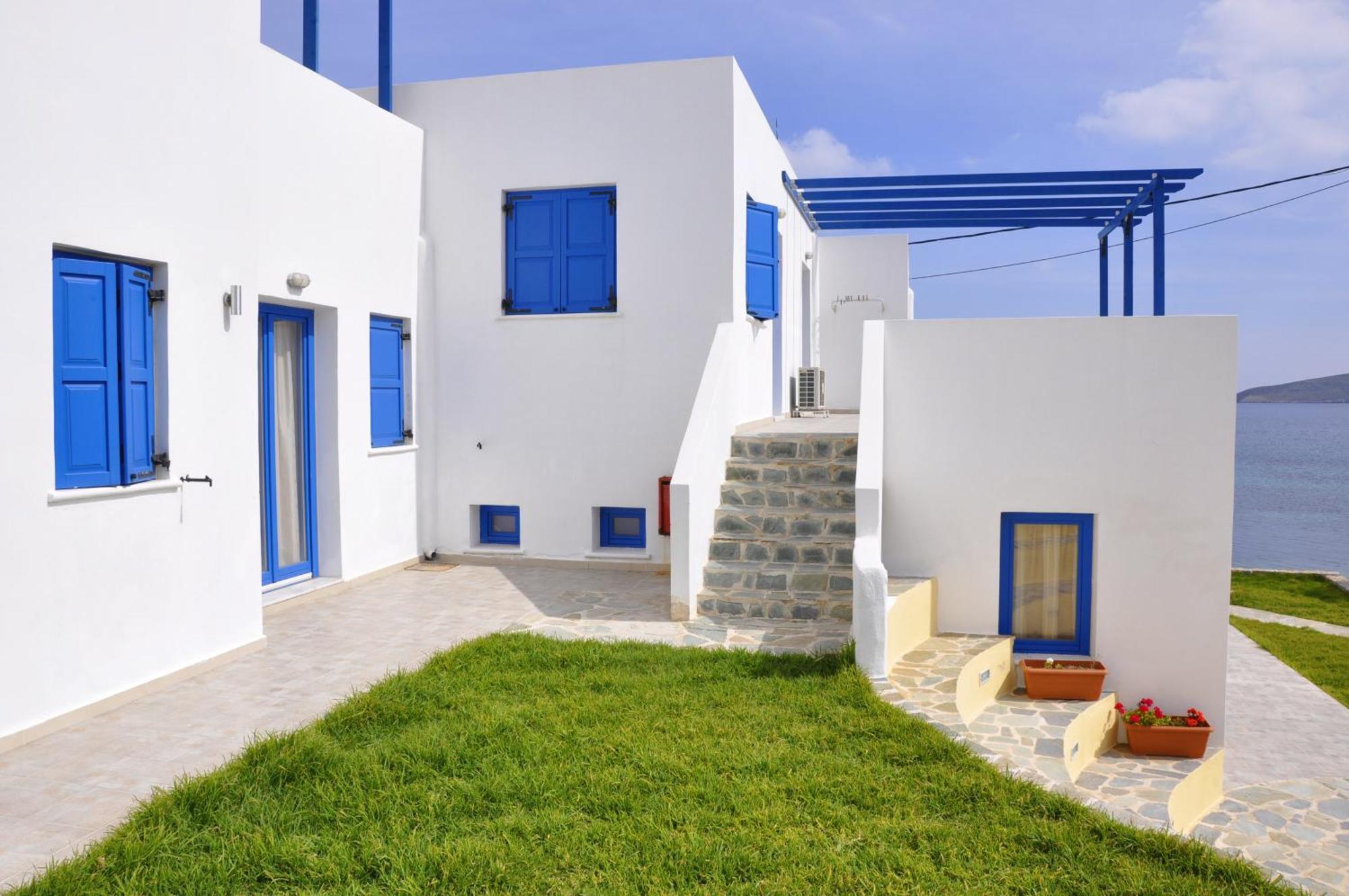 Ellibay Aparthotel Livadia  Buitenkant foto