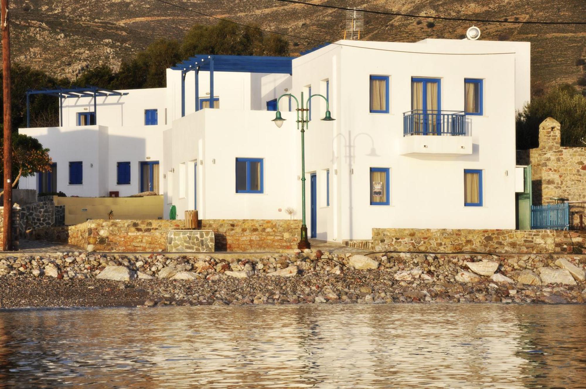 Ellibay Aparthotel Livadia  Buitenkant foto