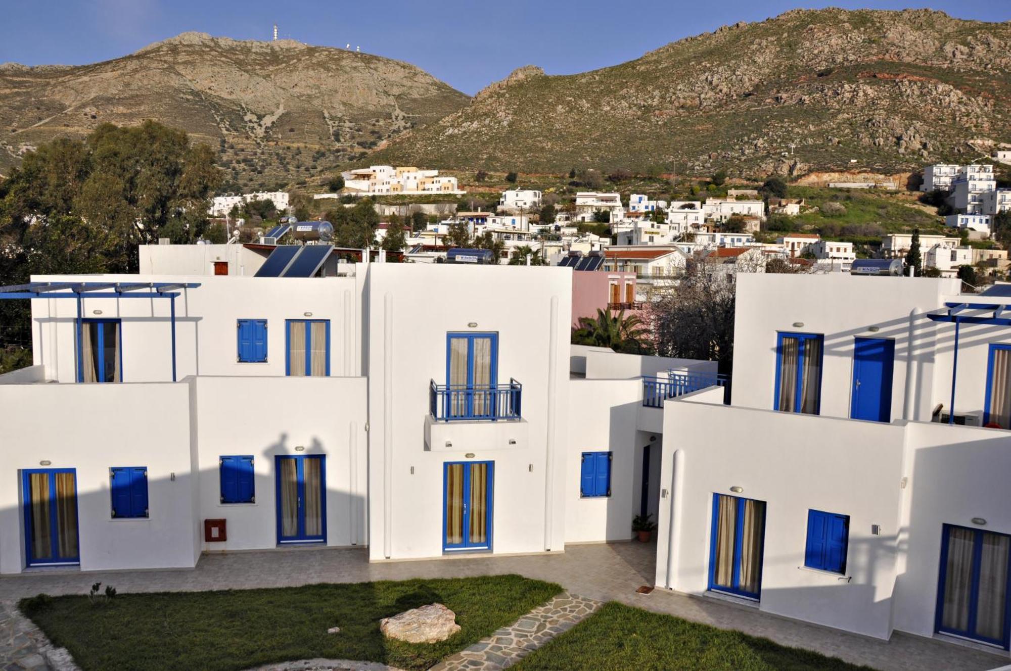 Ellibay Aparthotel Livadia  Buitenkant foto